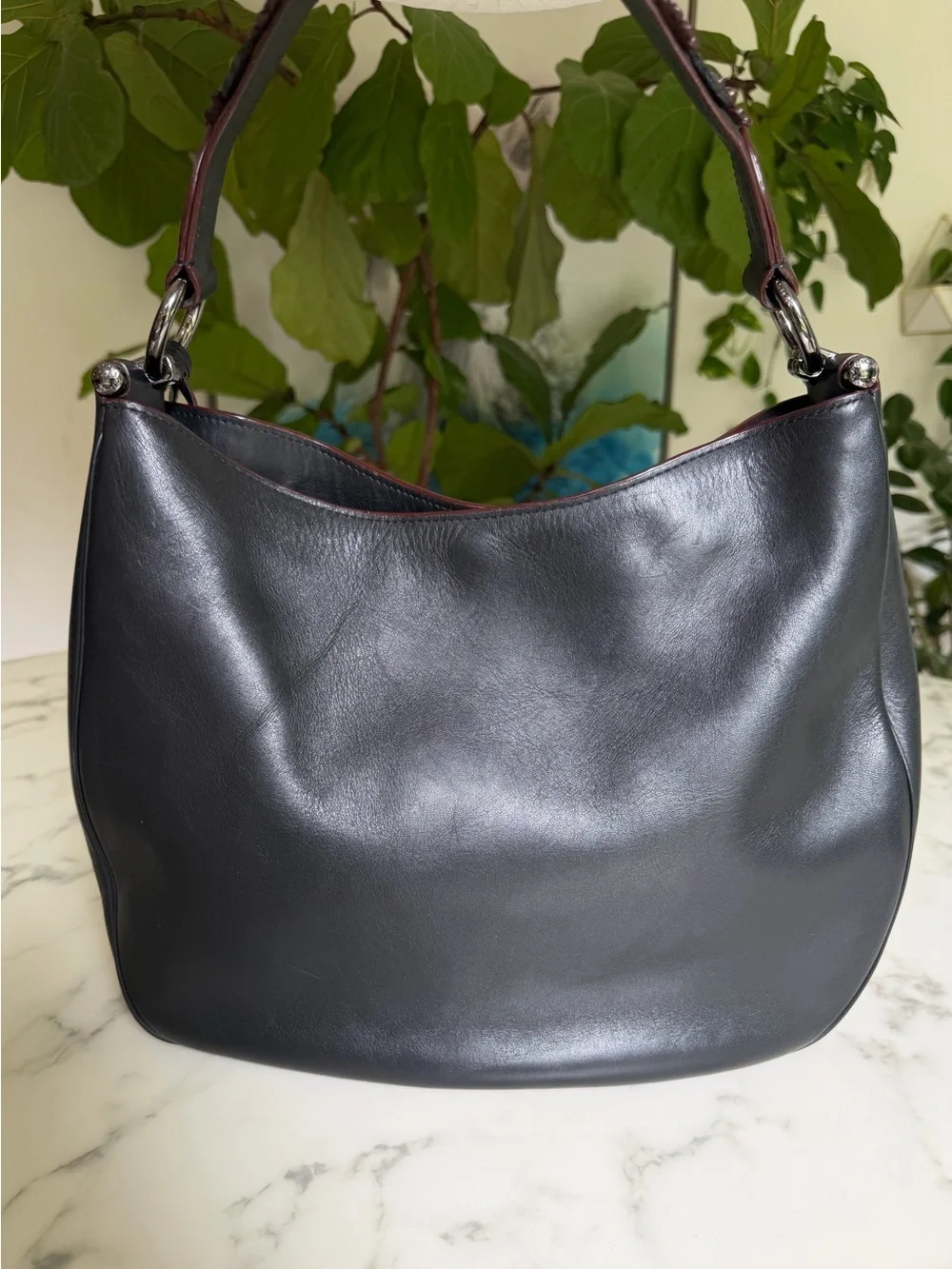Coach Nomad Mae Hobo in Willow Floral Tea Roses Black Leather Shoulder Bag 55543